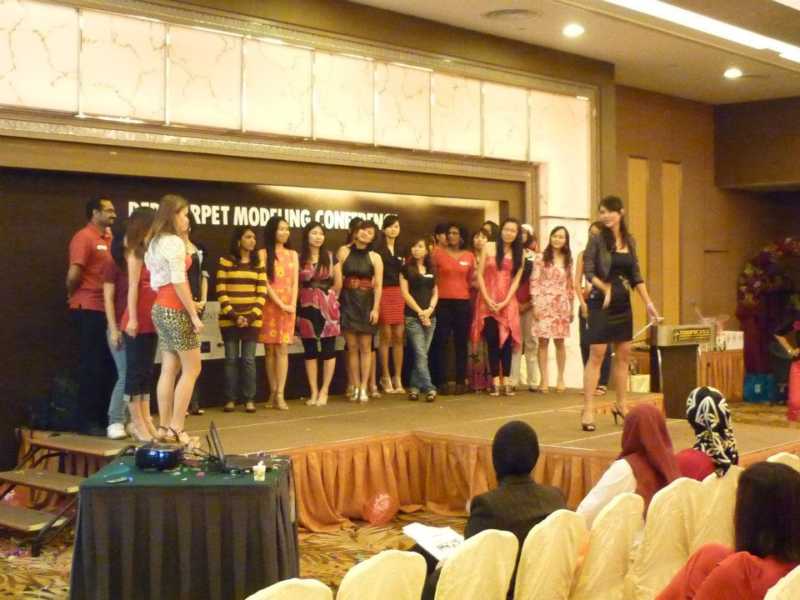 Red-Carpet-Modeling-Conference-2011-2