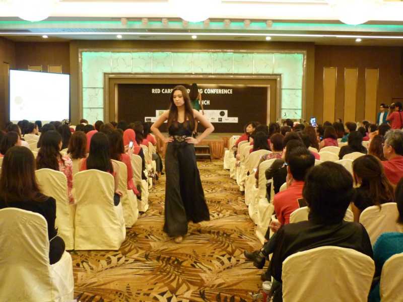 Red-Carpet-Modeling-Conference-2011-43