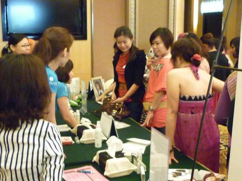 Red-Carpet-Modeling-Conference-2011-47