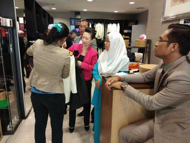 Suiting-Up-The-Malaysian-Members-Of-Parliament-28